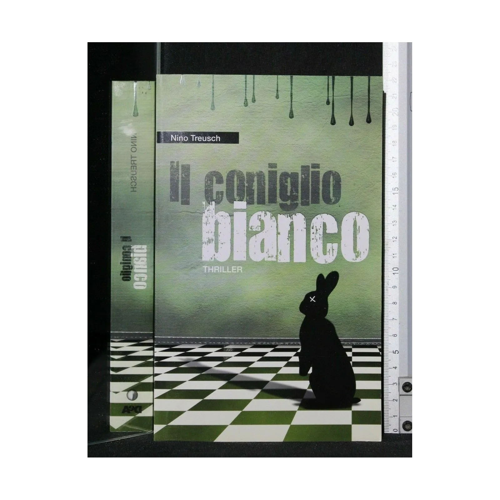 IL CONIGLIO BIANCO