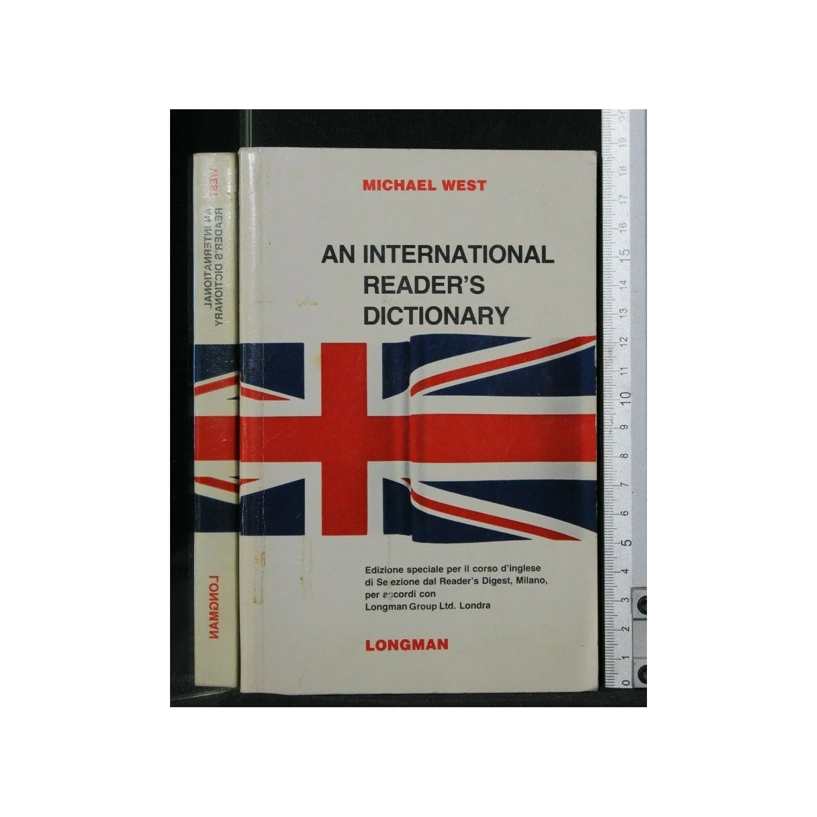 AN INTERNATIONAL READER'S DICTIONARY
