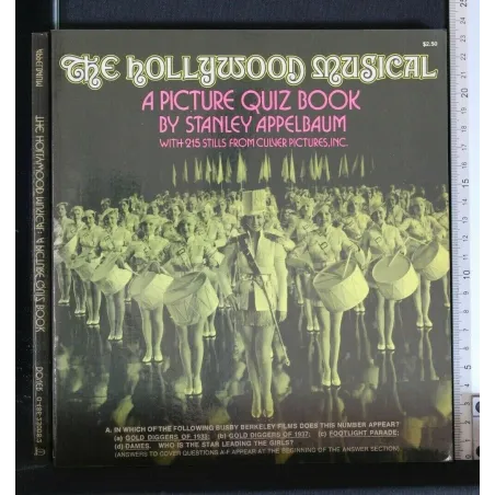 THE HOLLYWOOD MUSICAL A PICTURE QUIZ BOOK