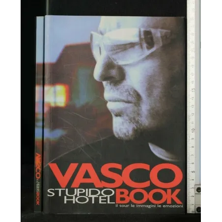 VASCO STUPIDO HOTEL BOOK