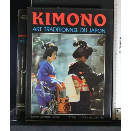 KIMONO ART TRADITIONNEL DU JAPON