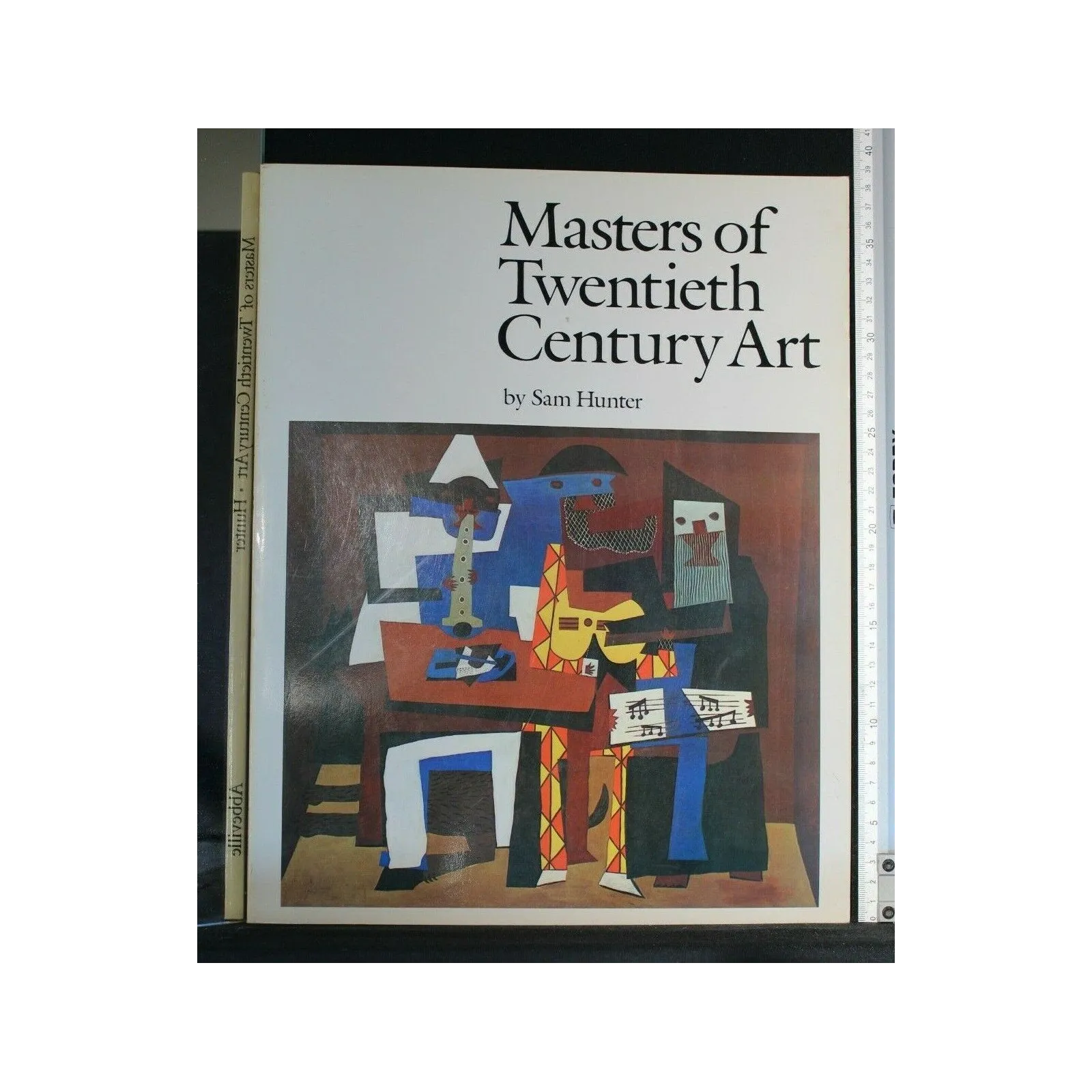 MASTERS OF TWENTIETH CENTURY ART