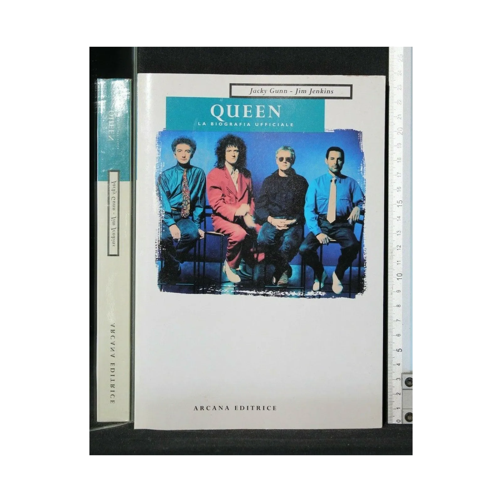 QUEEN LA BIOGRAFIA UFFICIALE