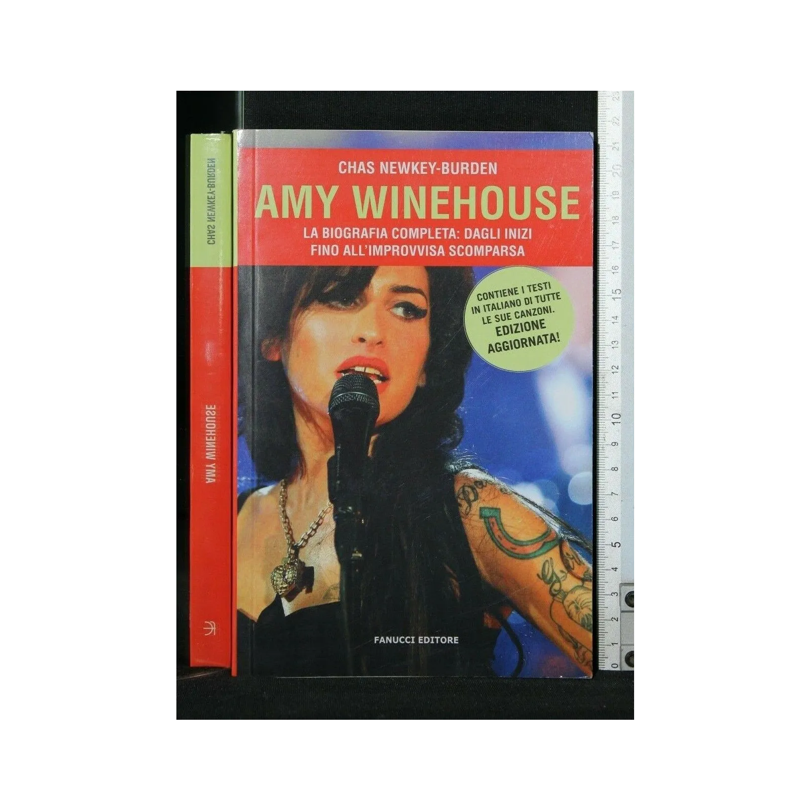 AMY WINEHOUSE LA BIOGRAFIA COMPLETA: DAGLI INIZI FINO