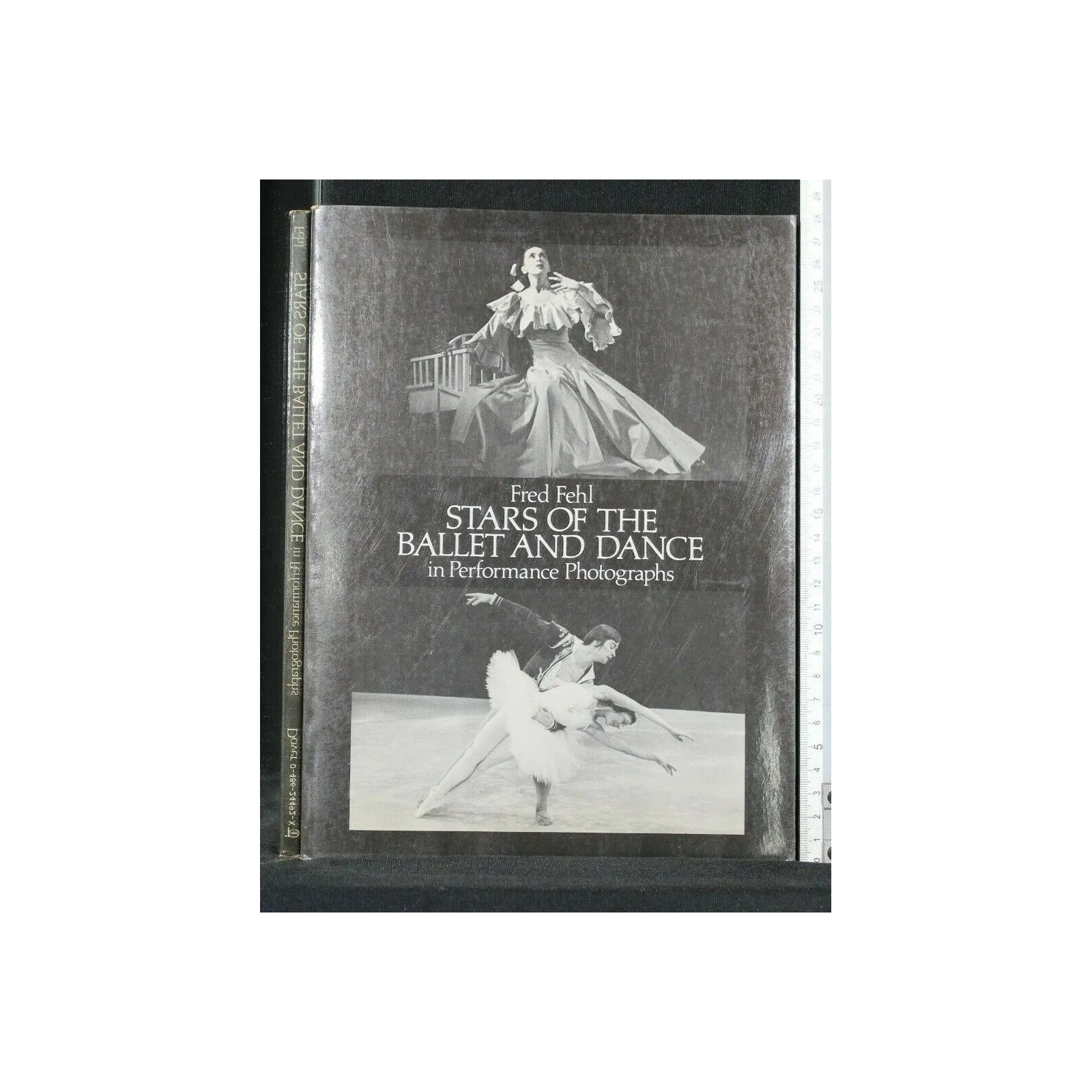 STARS OF THE BALLET AND DANCE IN PERFORMANCE PHOTOGRAPHS
