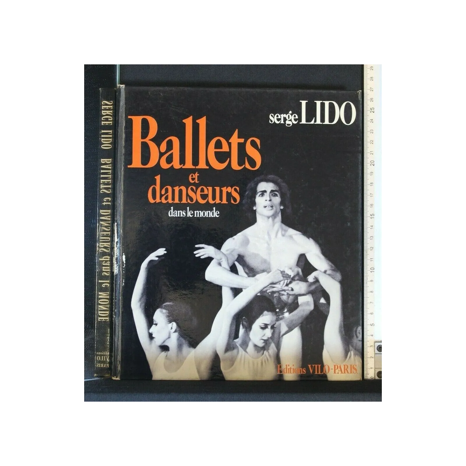 BALLETS ET DANSEURS DANS LE MONDE