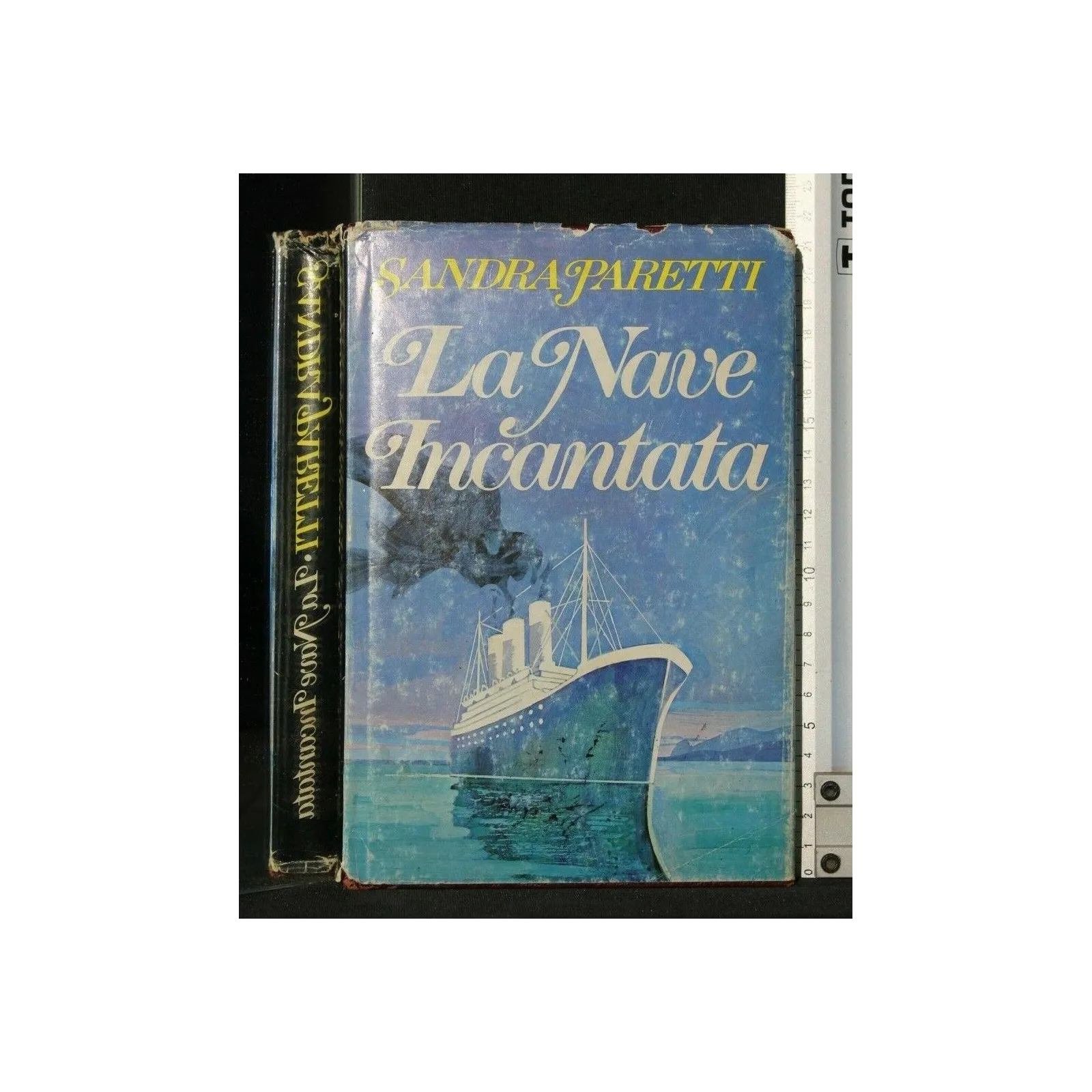 LA NAVE INCANTATA
