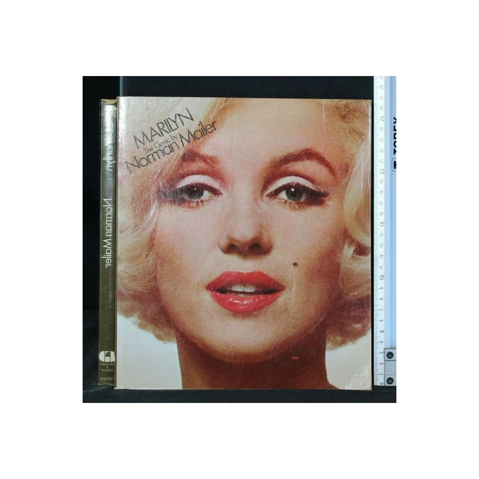 MARILYN