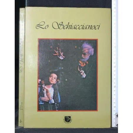 LO SCHIACCIANOCI
