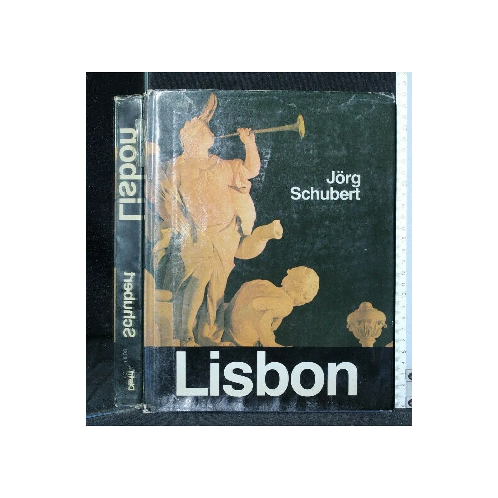 LISBON. JORG SCHUBERT. DISTRI CULTURAL.