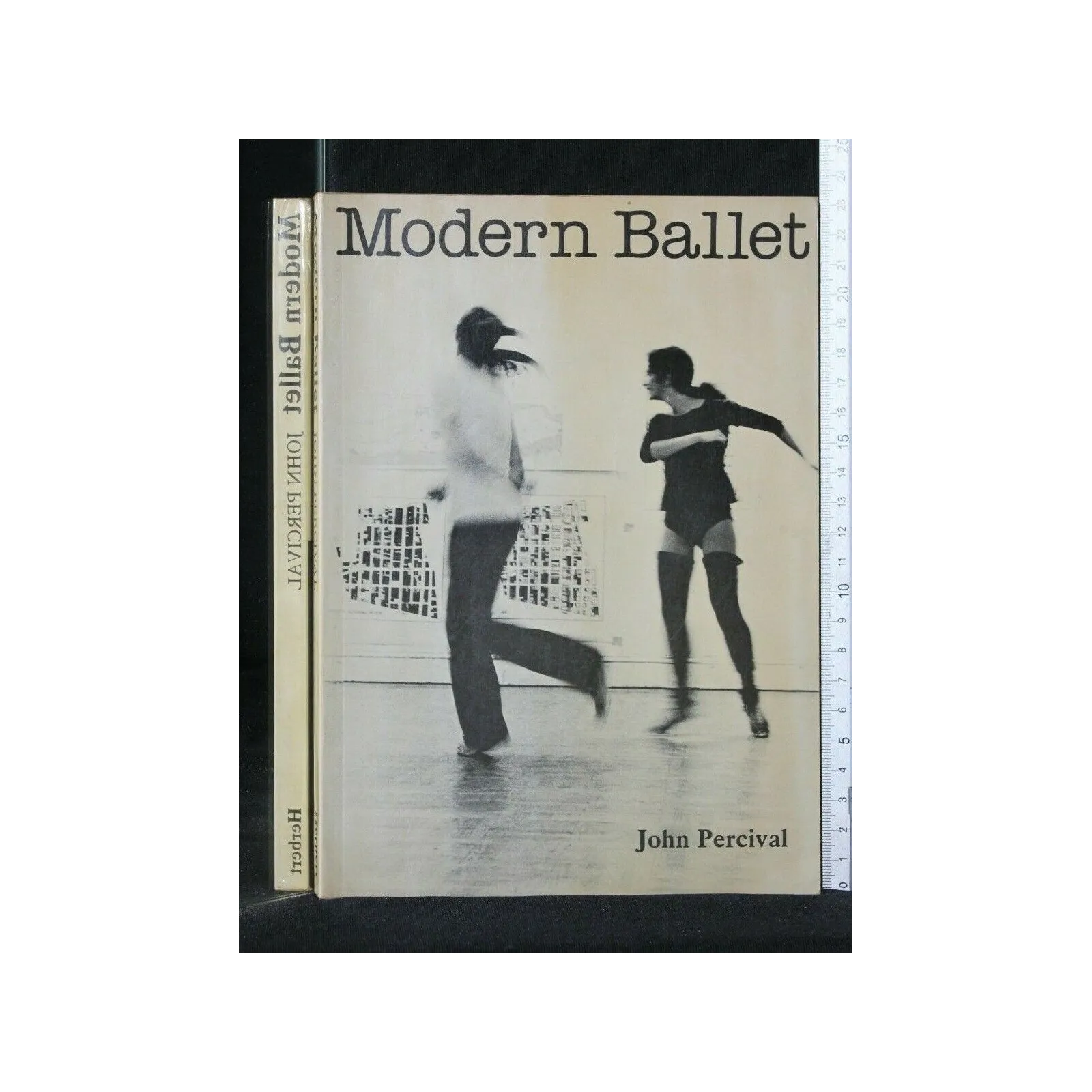 MODERN BALLET