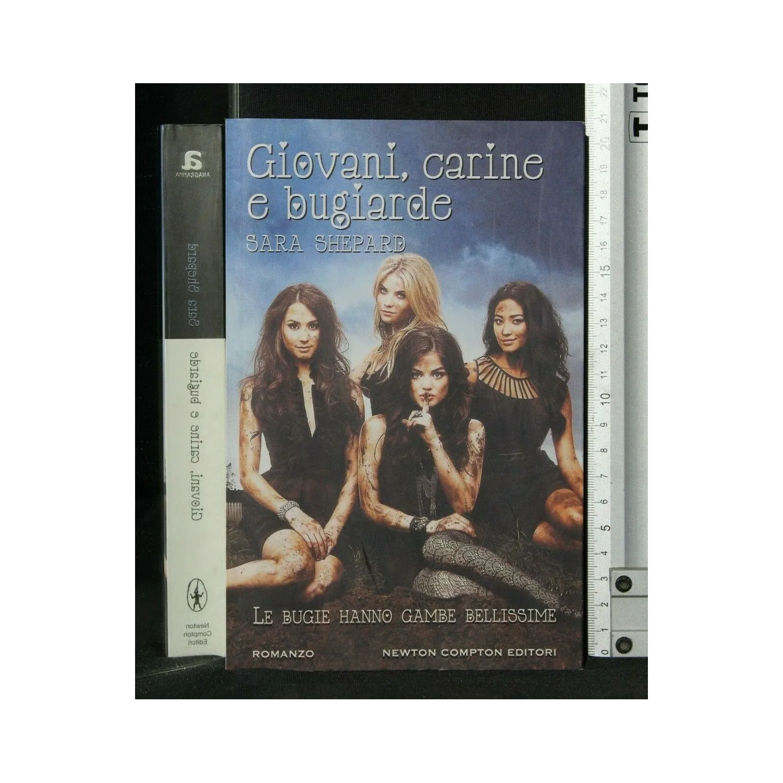 GIOVANE, CARINE E BUGIARDE