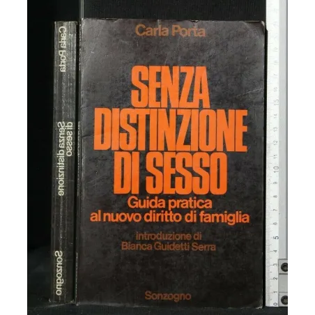SENZA DISTINZIONE DI SESSO