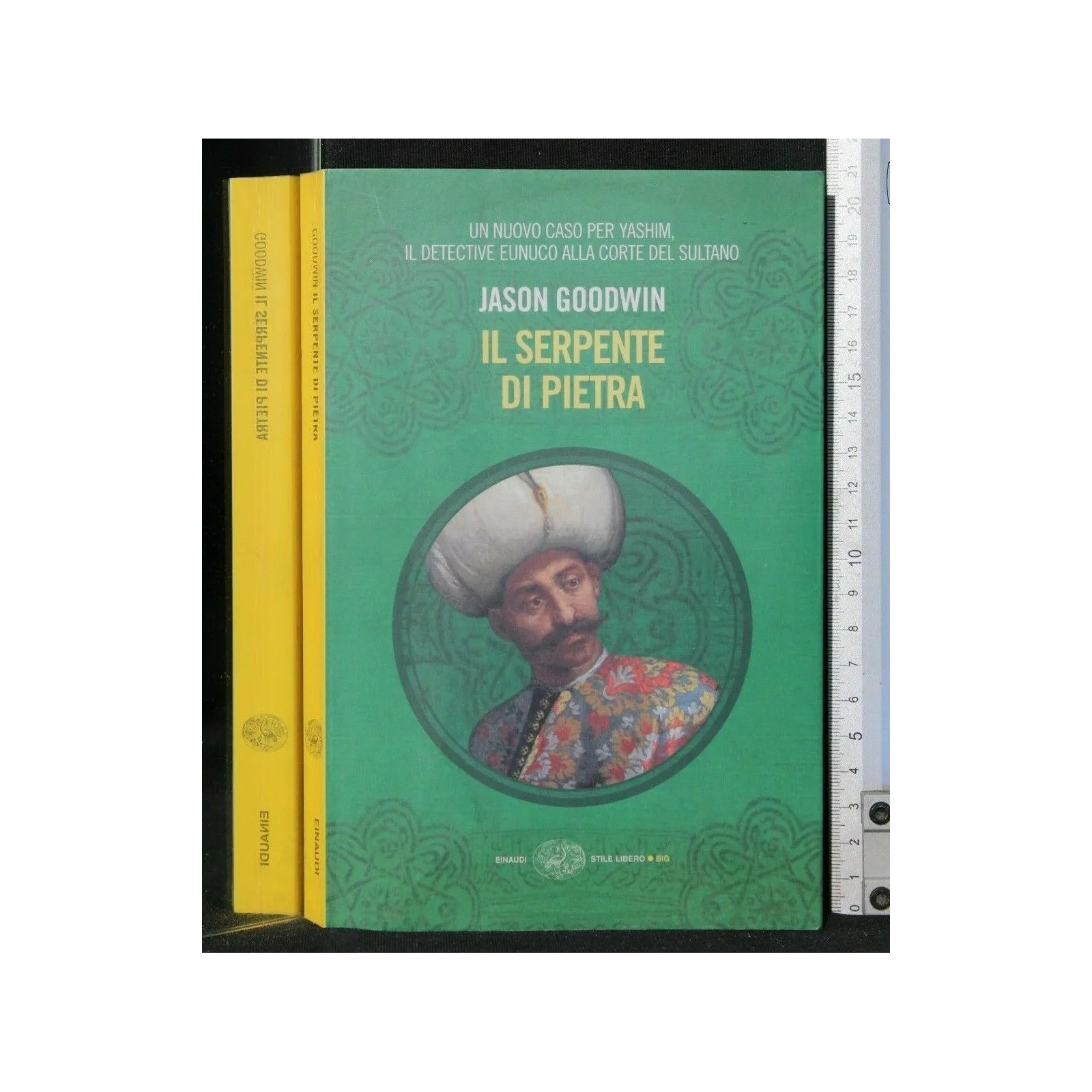 IL SERPENTE DI PIETRA