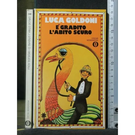 E' GRADITO L'ABITO SCURO