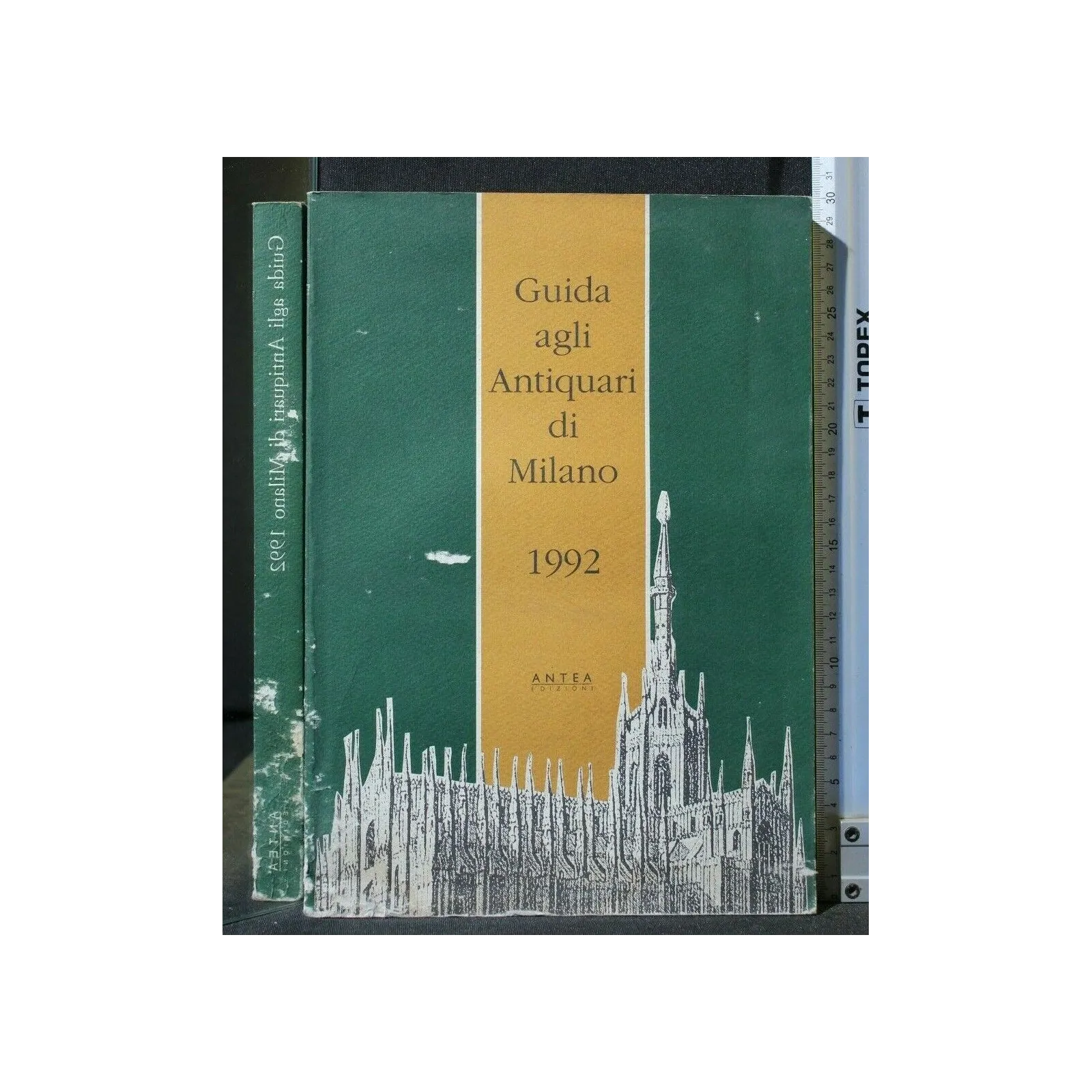 GUIDA AGLI ANTIQUARI DI MILANO 1992