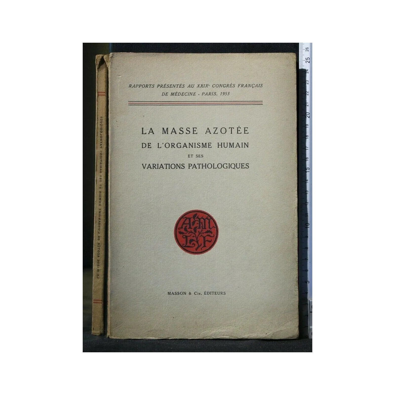 LA MASSE AZOTEE DE L'ORGANISME HUMAIN ET SES VARIATIONS