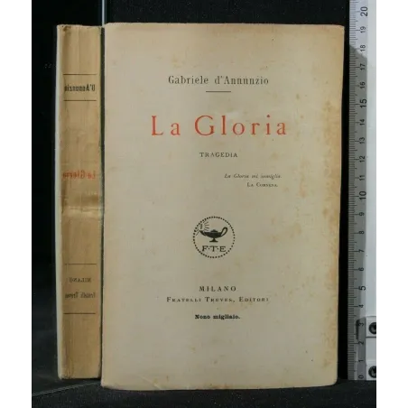 LA GLORIA TRAGEDIA