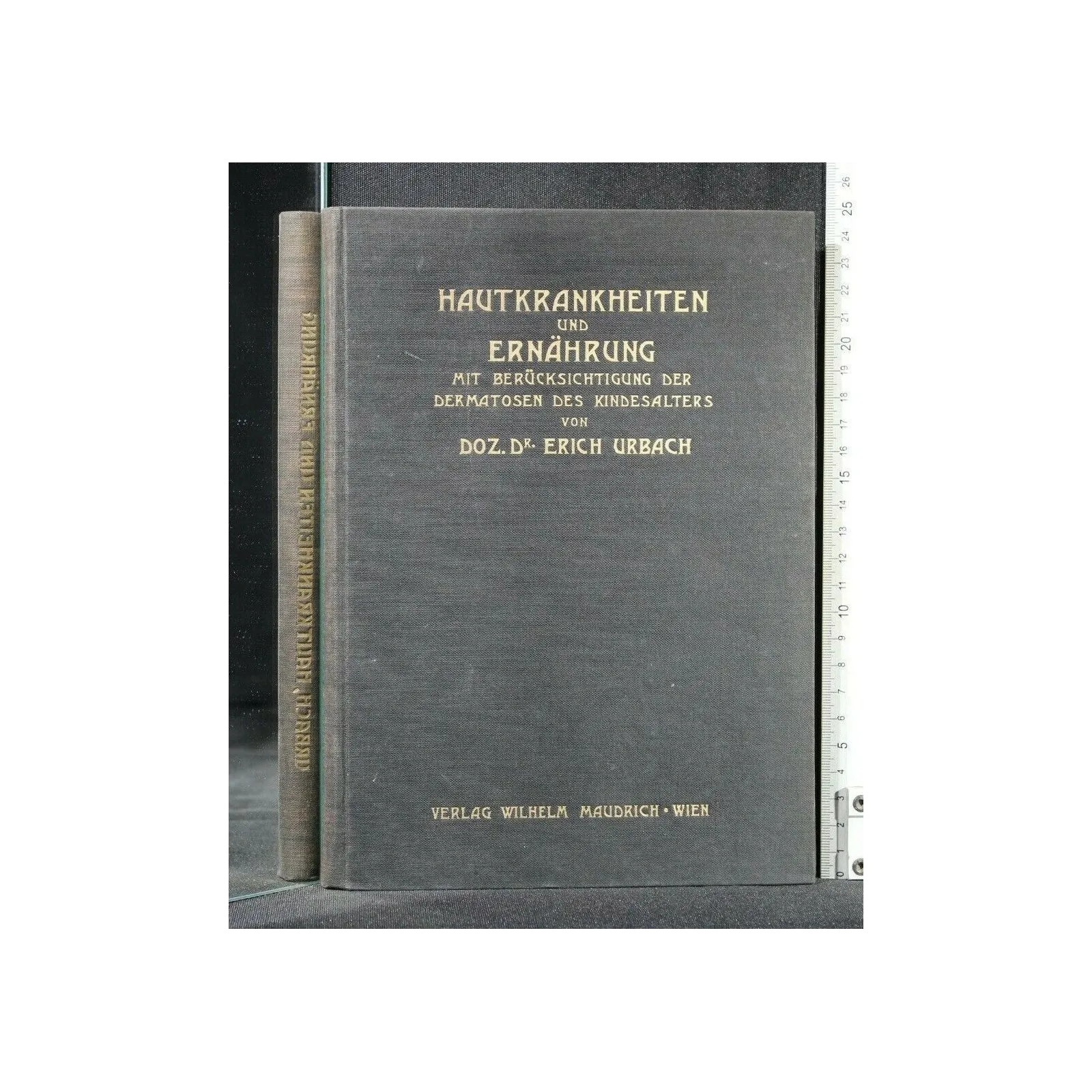 HAUTKRANKHEITEN UND ERNAHRUNG