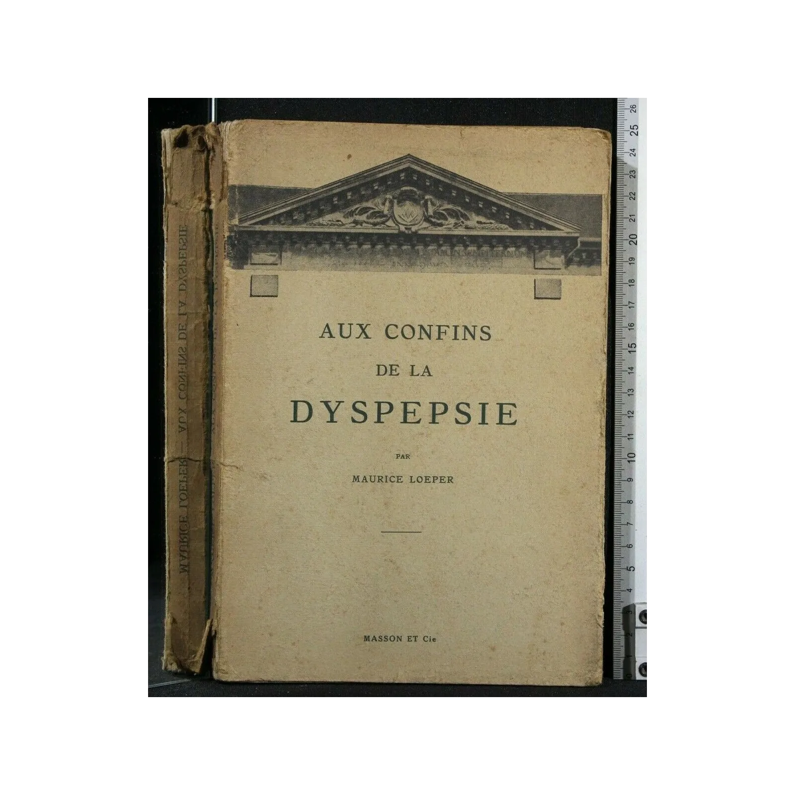 AUX CONFINS DE LA DYSPEPSIE