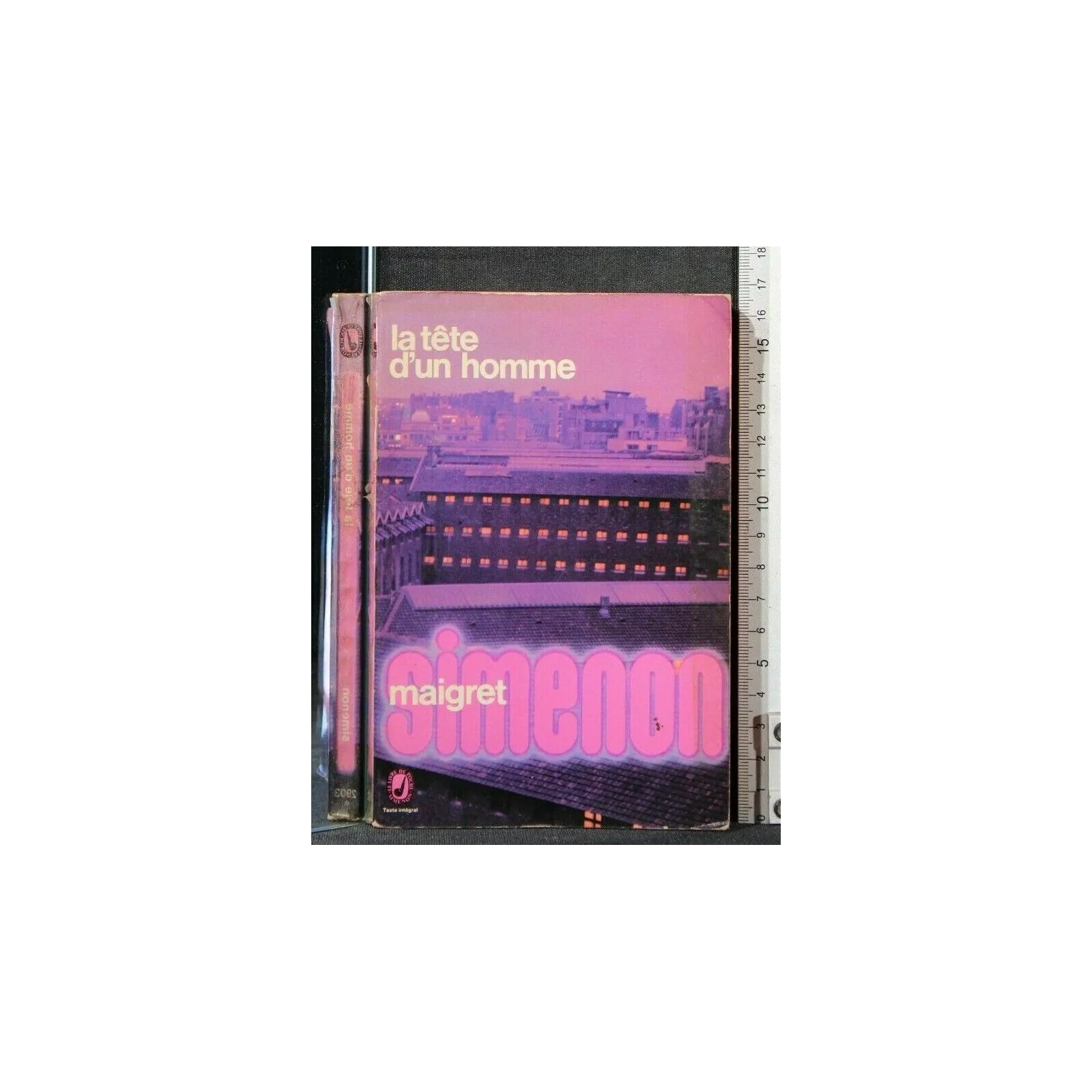LE COMMISSAIRE MAIGRET LA TETE D'UN HOMME