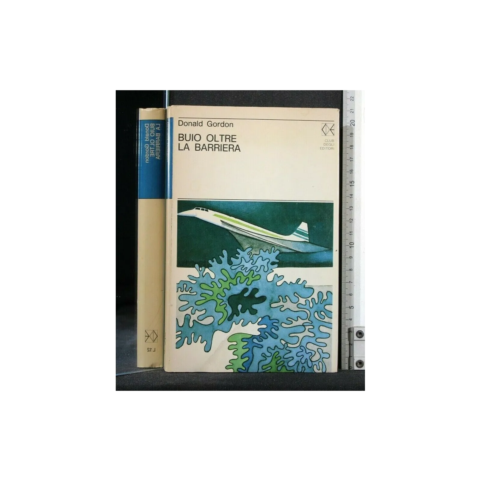 BUIO OLTRE LA BARRIERA