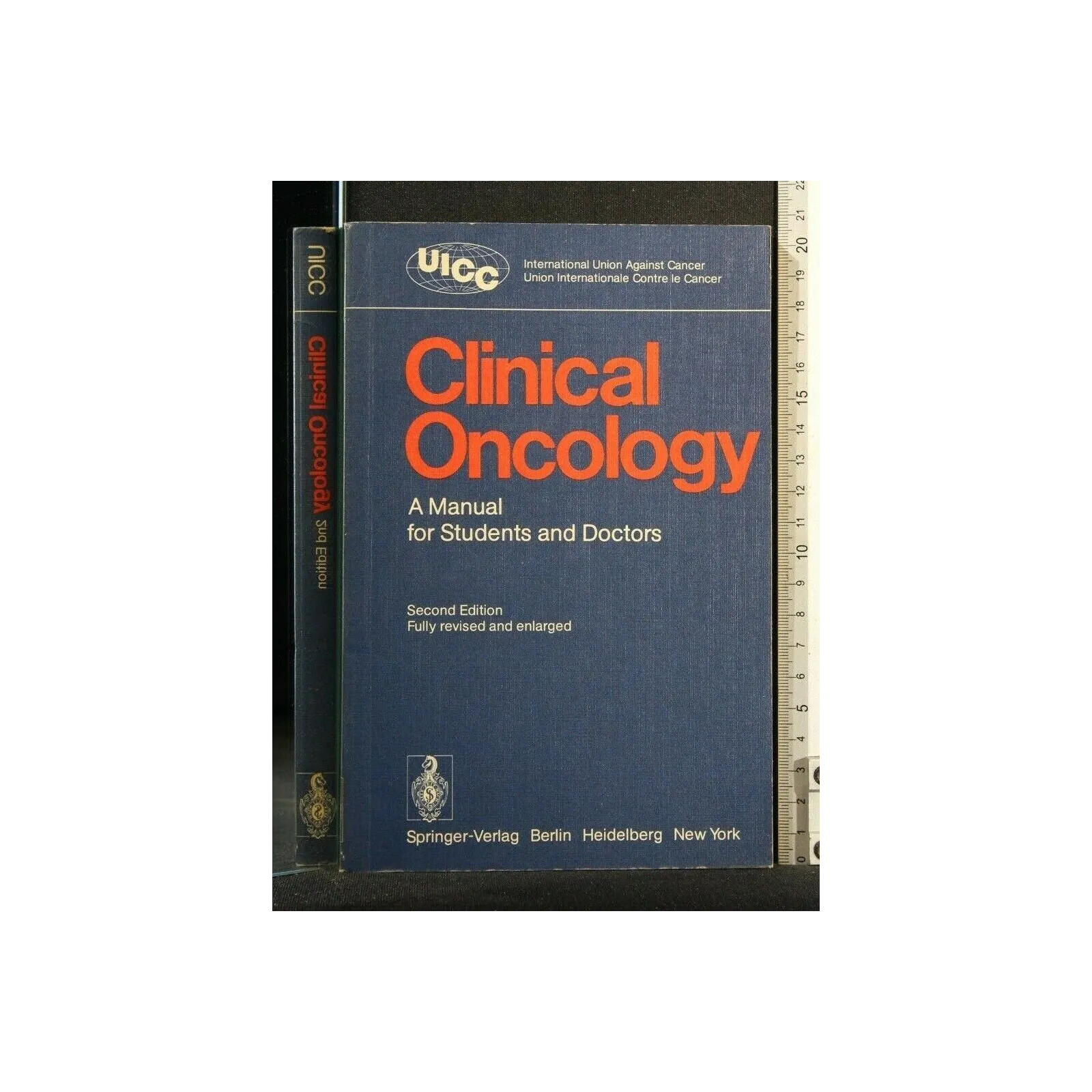 CLINICAL ONCOLOGY A MANUAL FOR STUDENTS AND DOCTORS