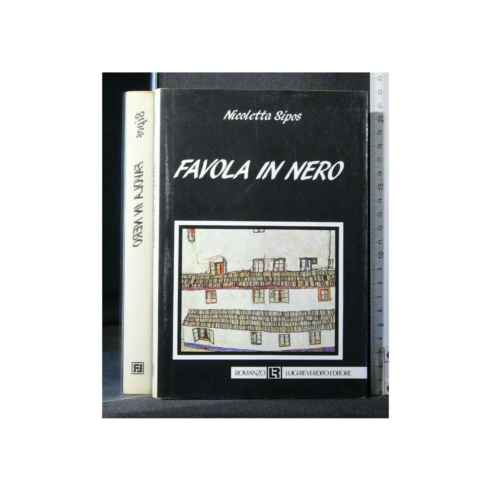 FAVOLA IN NERO