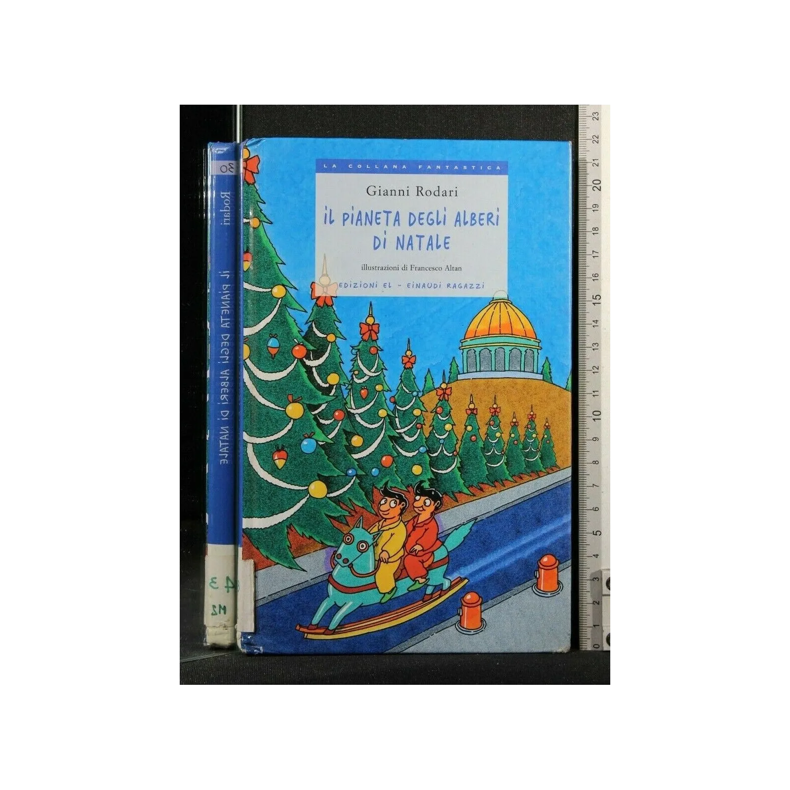 IL PIANETA DEGLI ALBERI DI NATALE