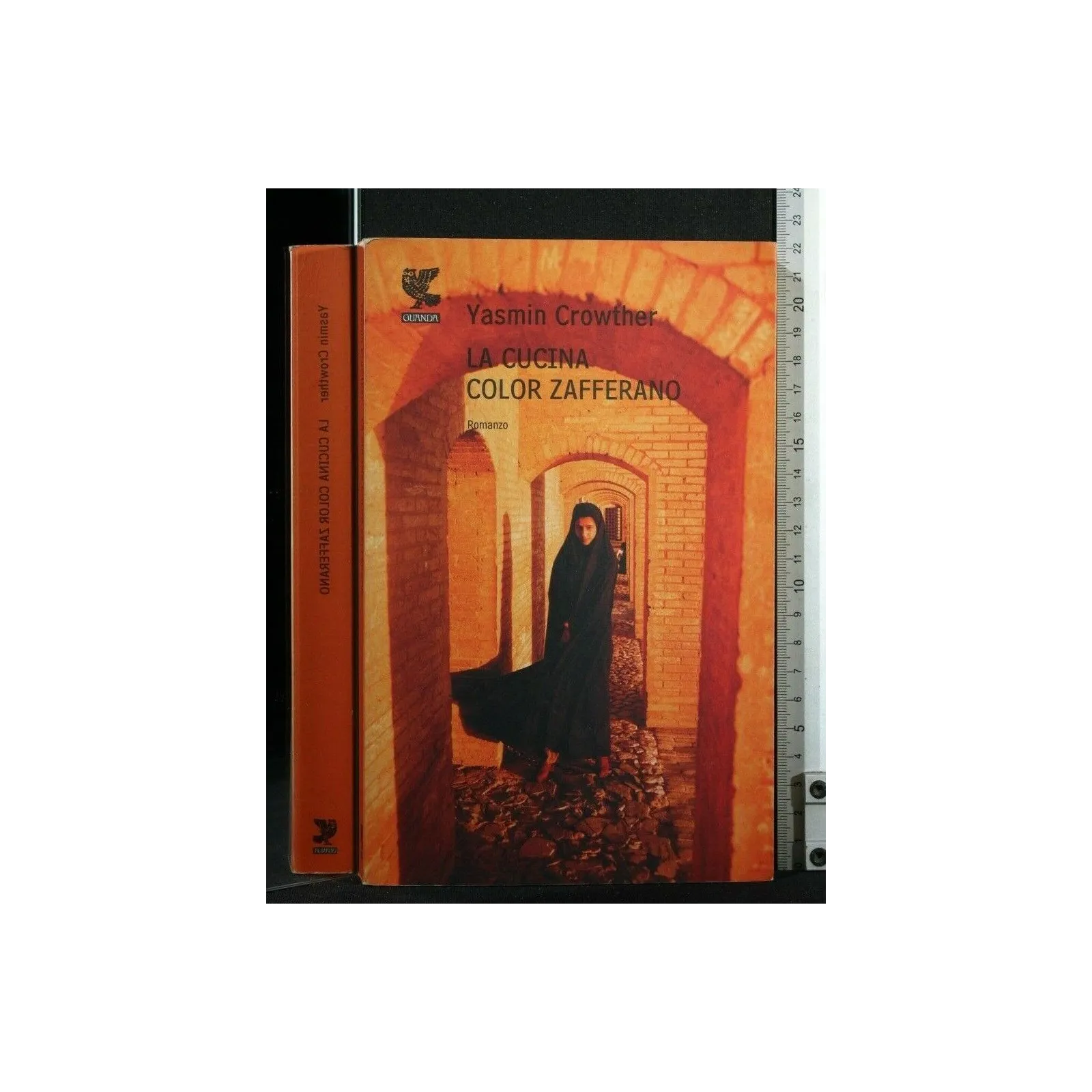 LA CUCINA COLOR ZAFFERANO