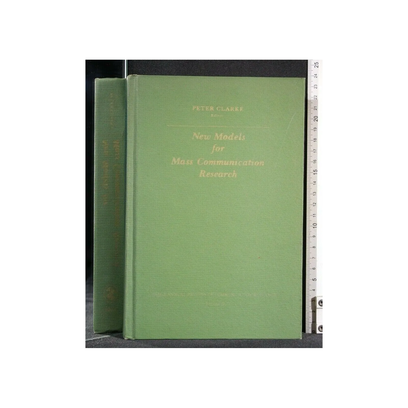 NEW MODELS FOR MASS COMMUNICATION RESEARCH VOL II