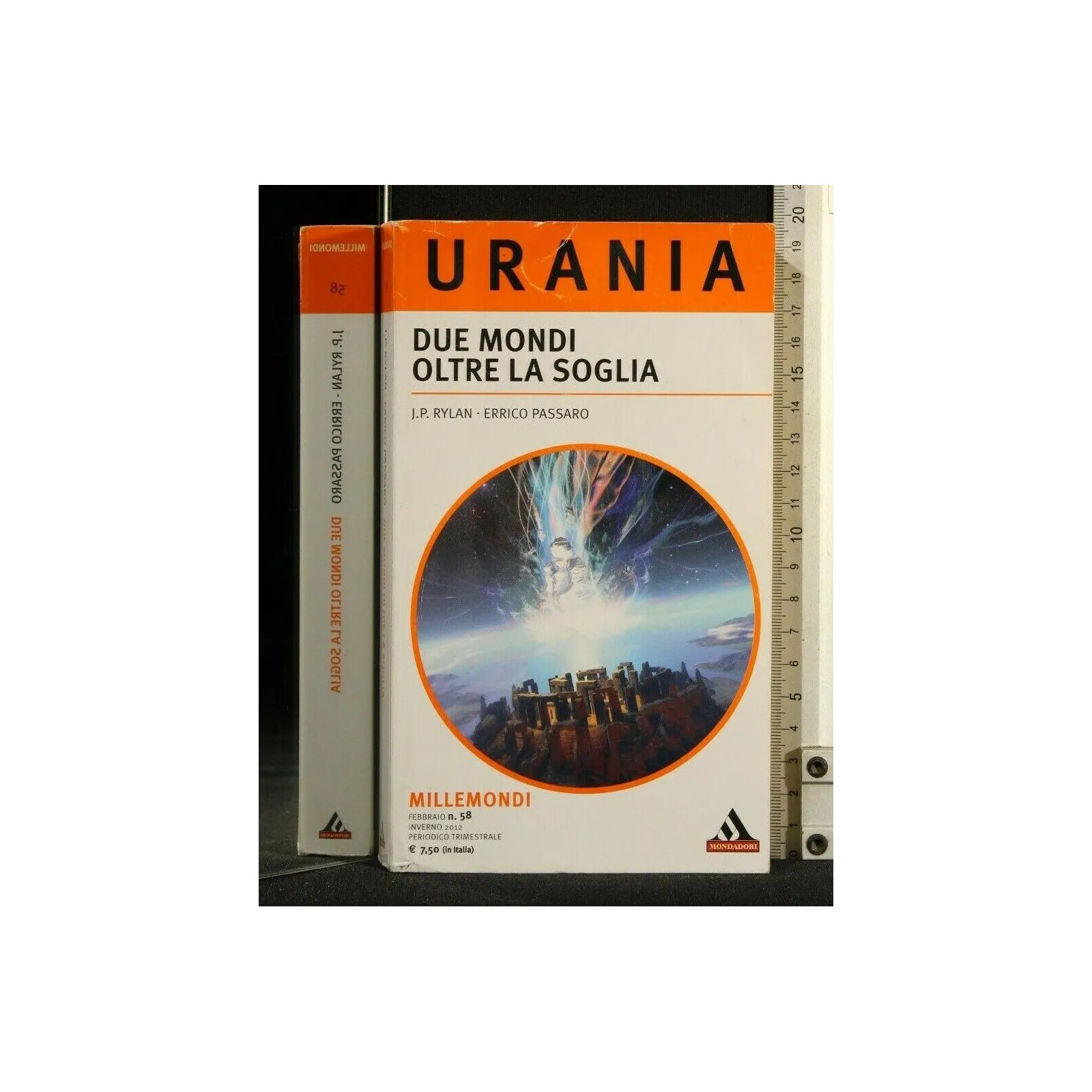 URANIA. DUE MONDI OLTRE LA SOGLIA