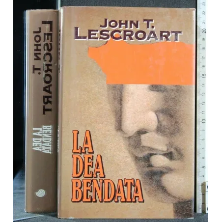 LA DEA BENDATA