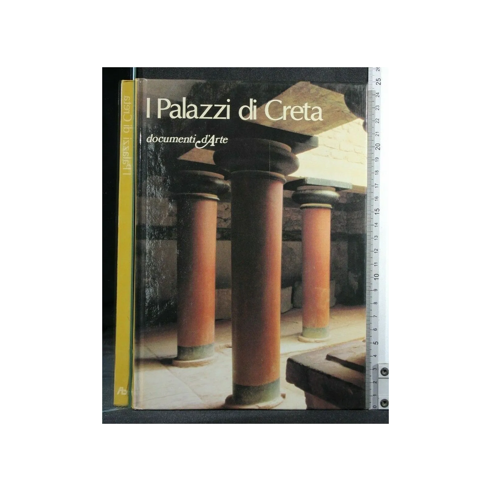 DOCUMENTI D'ARTE I PALAZZI DI CRETA