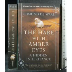 THE HARE WITH AMBER EYES. EDMUND DE WAAL.
