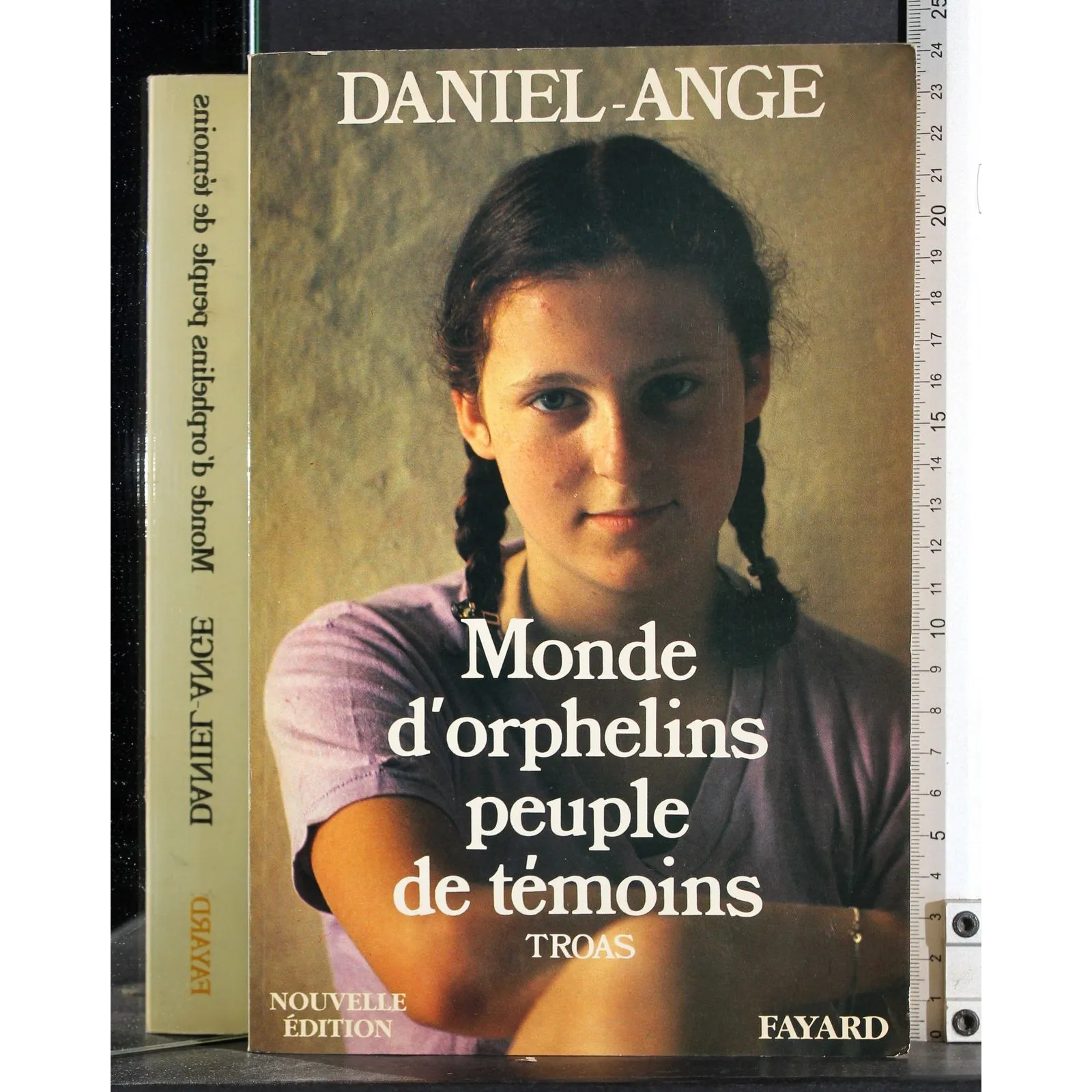 Troas! Monde d'orphelins peuple de temoins