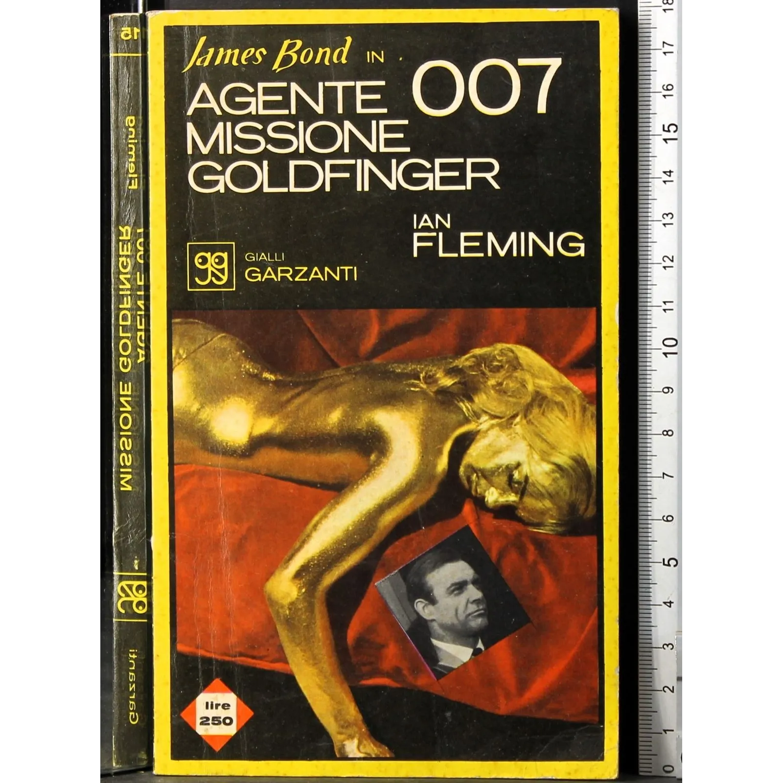 James Bond in Agente 007 missione goldfinger