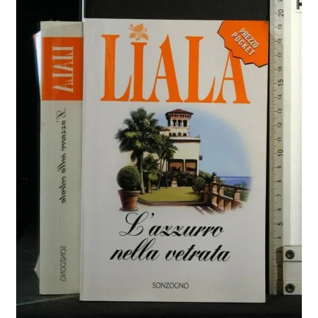 L'AZZURRO NELLA VETRATA