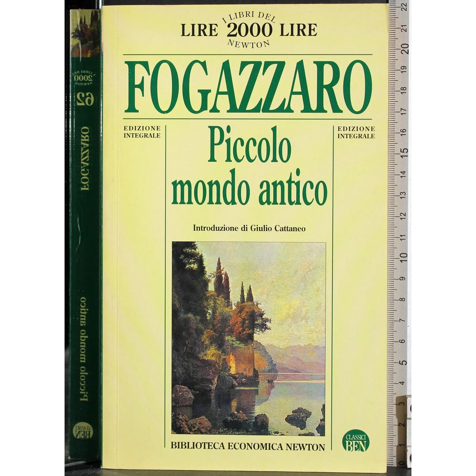 Piccolo mondo antico