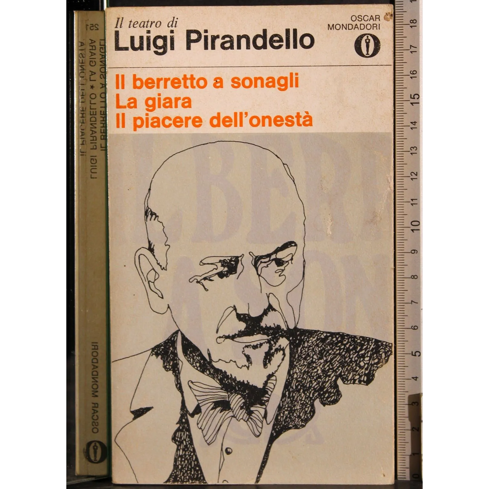 Berretto a sonagli. La giara. Piacere dell'onestà