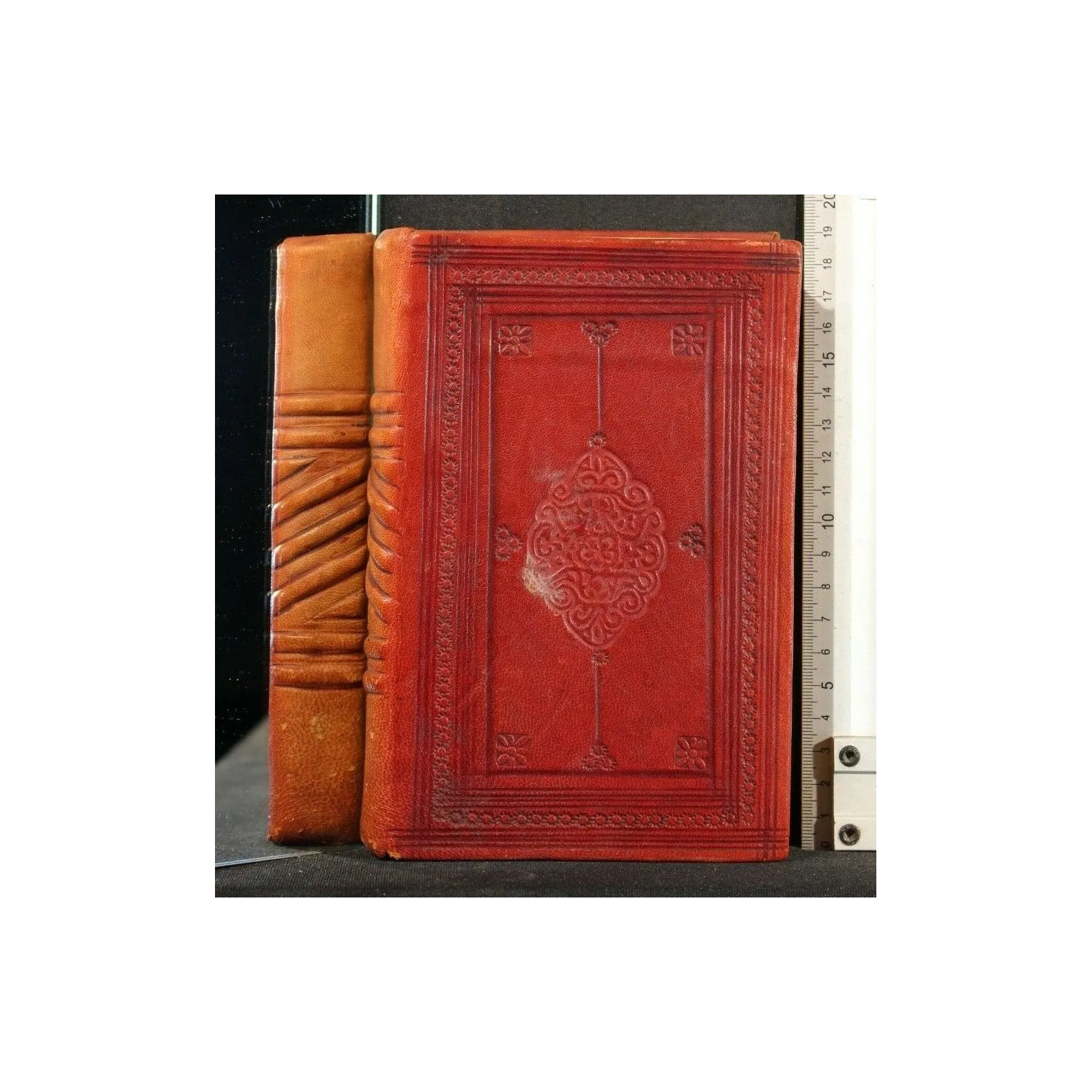 LE PARFUM DE VOLUPTE