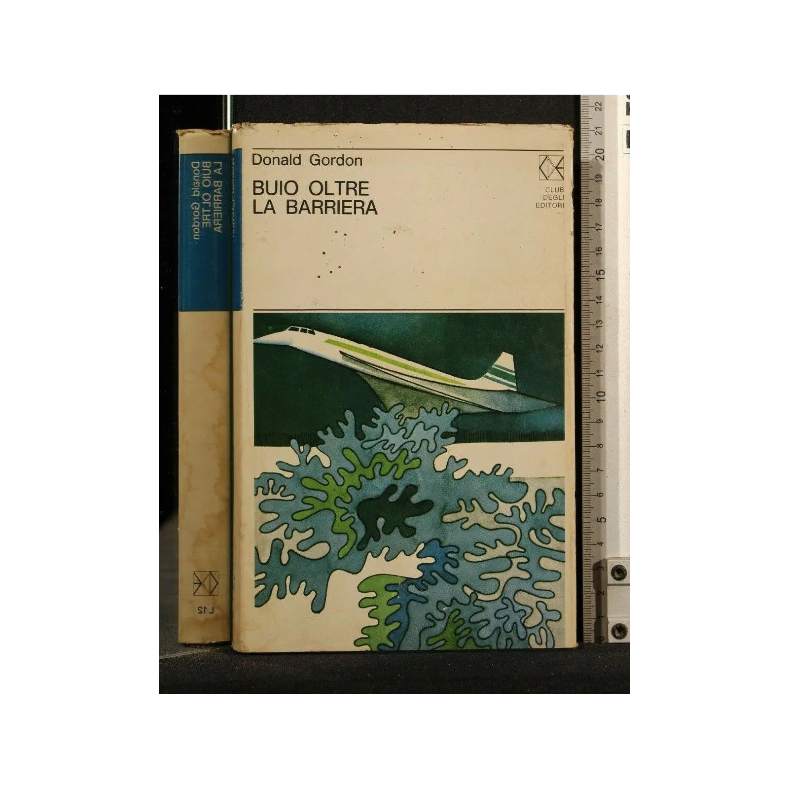 BUIO OLTRE LA BARRIERA