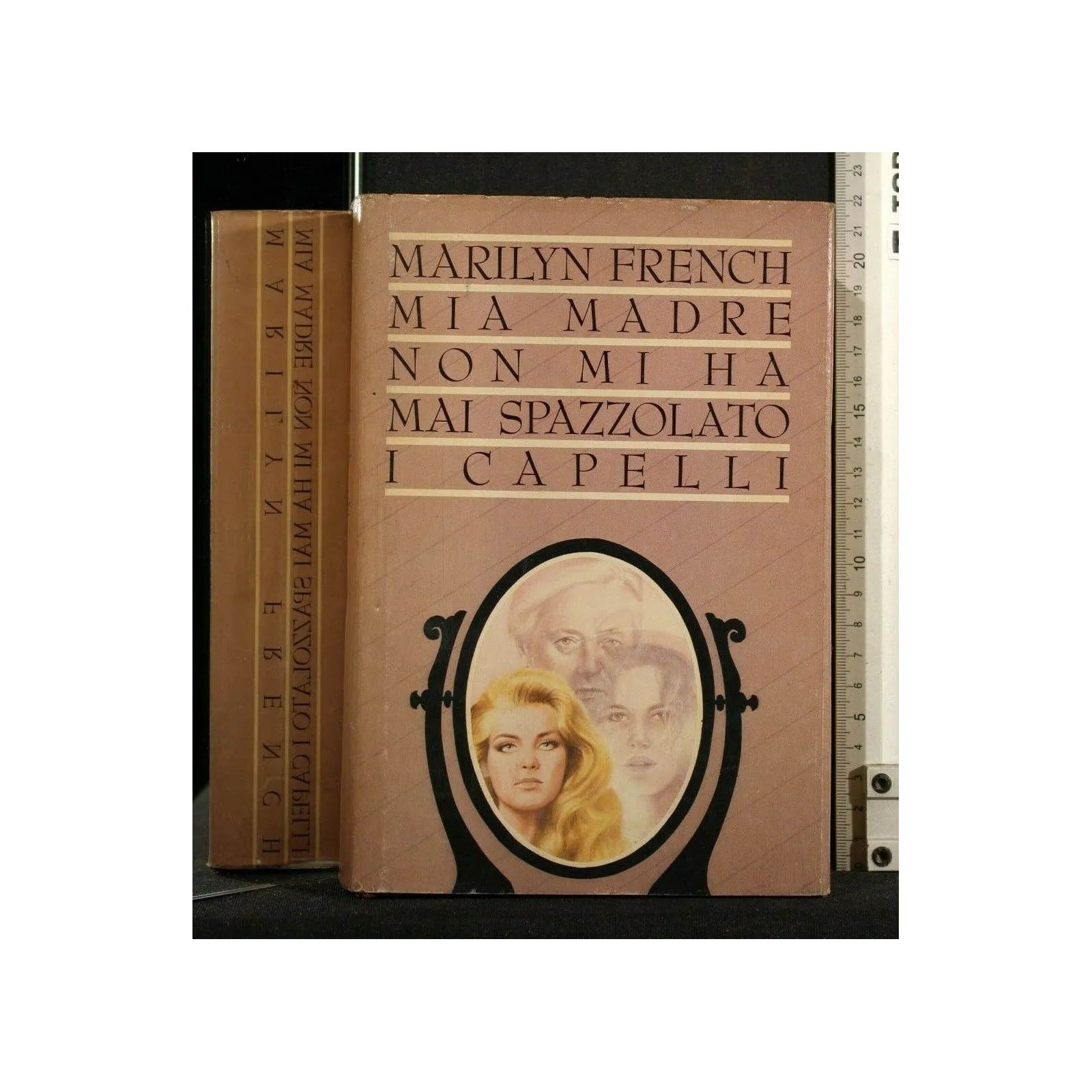 MIA MADRE NON MIA HA MAI SPAZZOLATO I CAPELLI