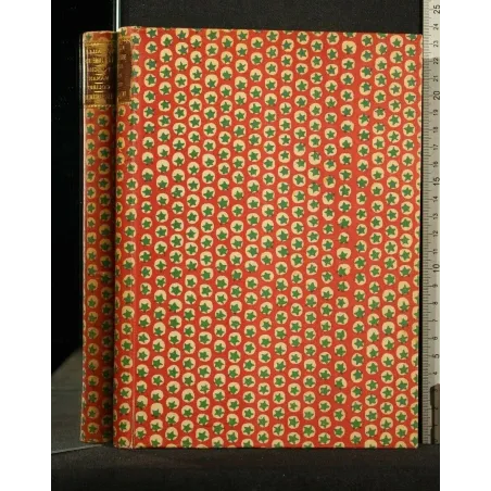 LE FEMME NUE POLICHE