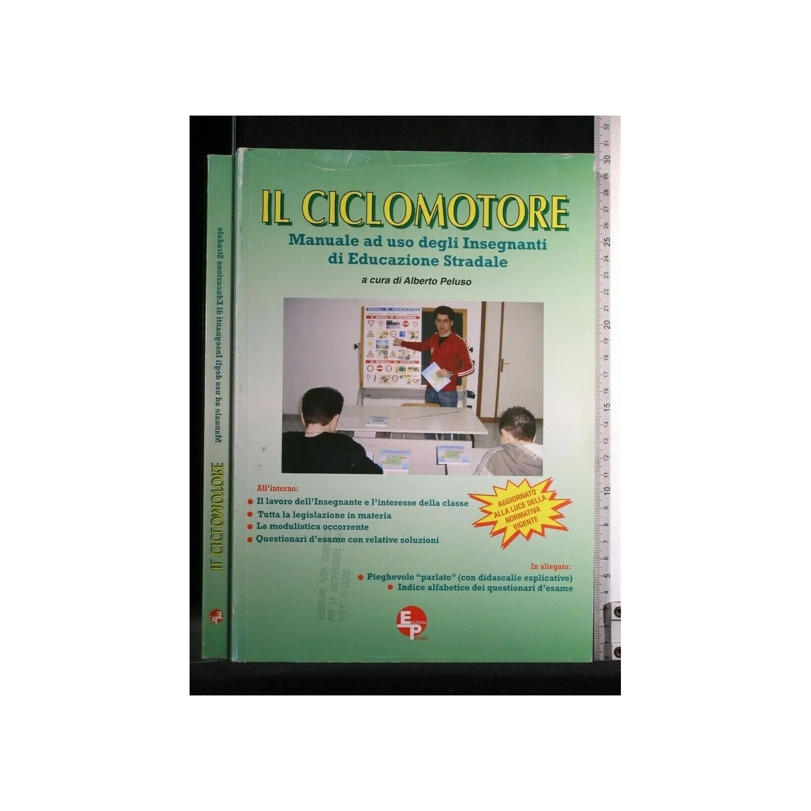 IL CICLOMOTORE MANUALE AD USO DEGLI INSEGNANTI DI EDUCAZIONE