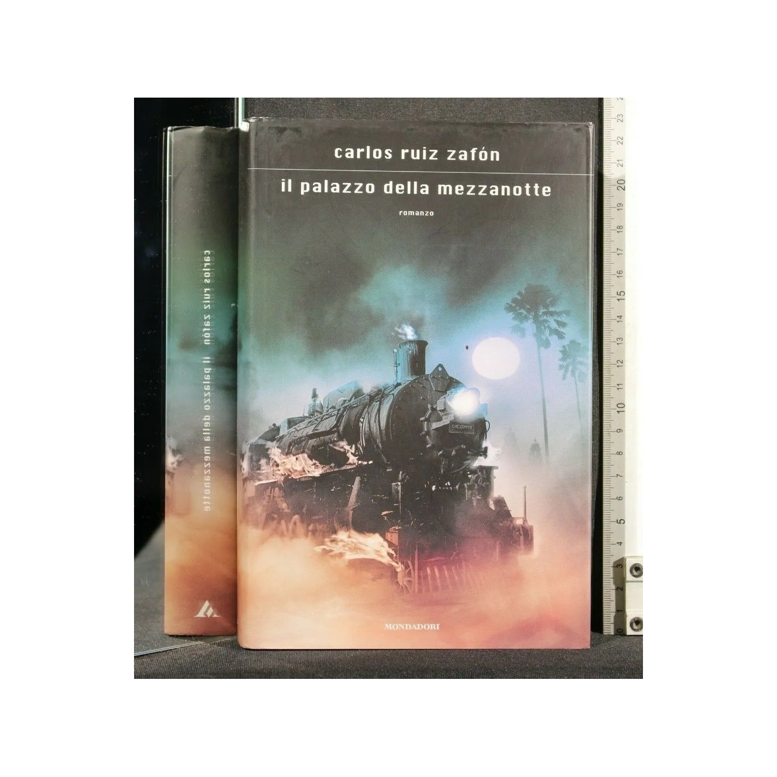 IL PALAZZO DELLA MEZZANOTTE