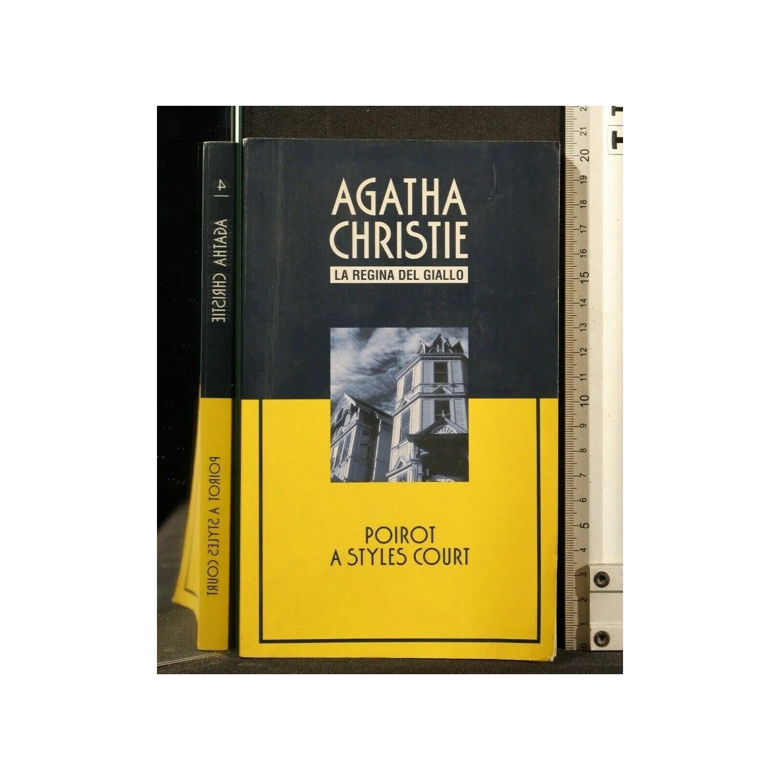 POIROT A STYLES COURT