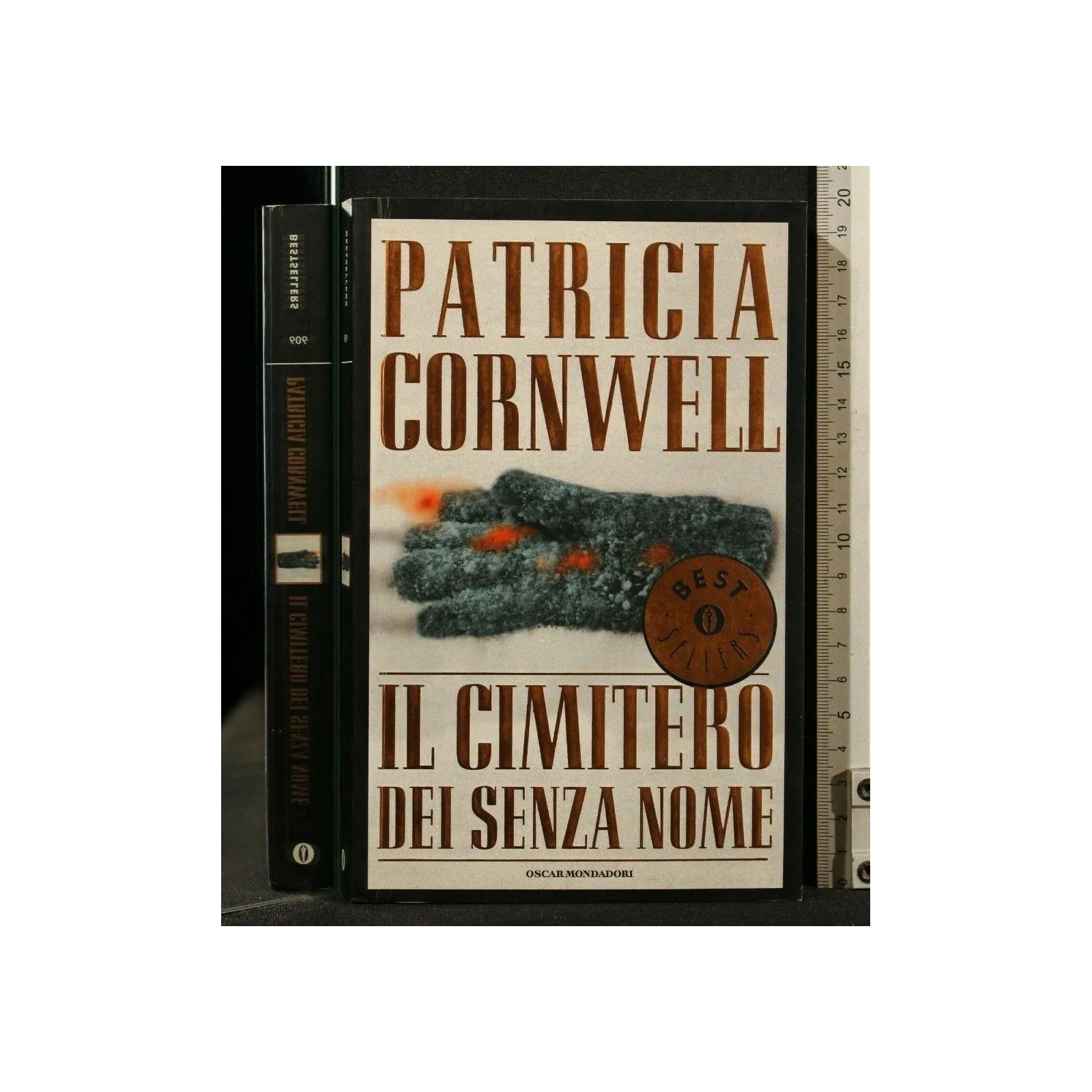 IL CIMITERO DEI SENZA NOME