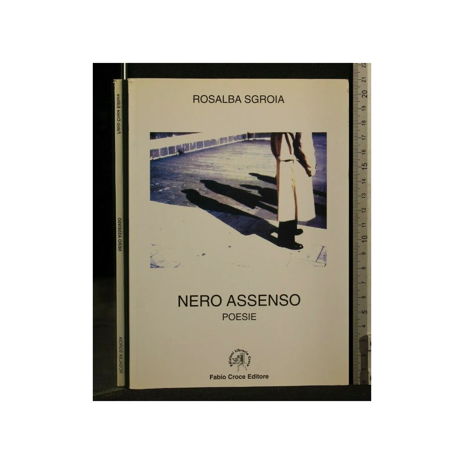 NERO ASSENSO POESIE