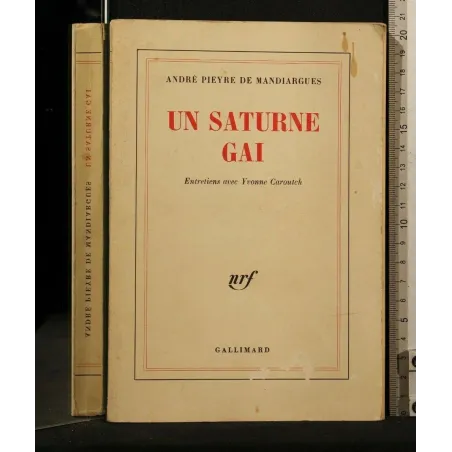 UN SATURNE GAI